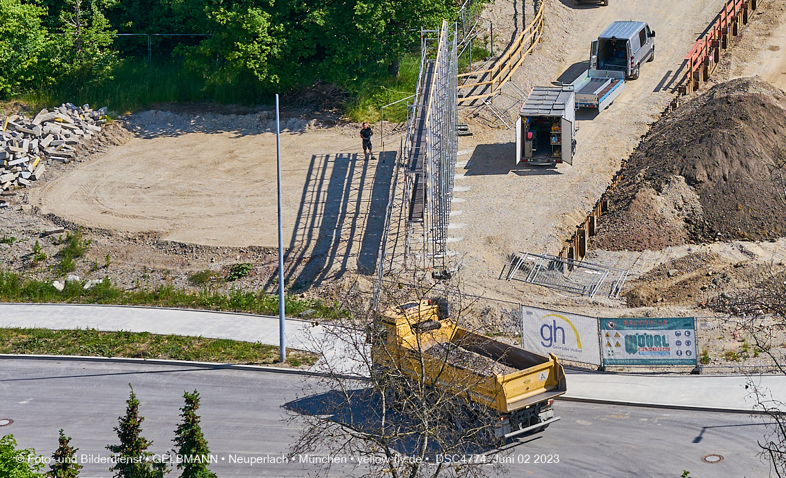 07.06.2023 - Neue Hinweistafeln für das Alexisquartier und Pandion Verde in Neuperlach in München